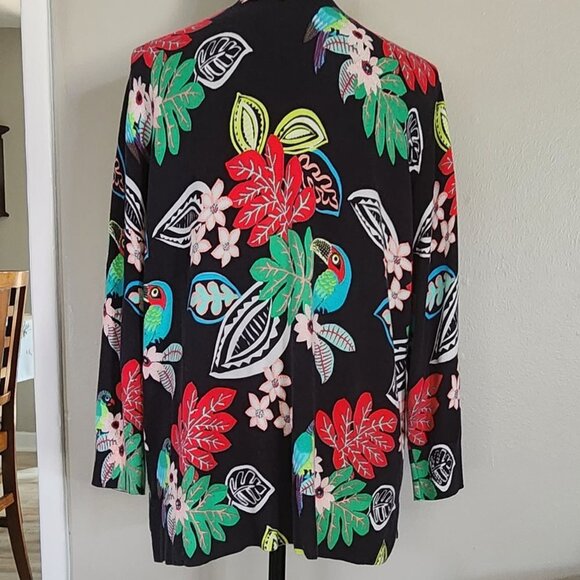 CROWN & IVY TROPICAL PRINT SWEATER - Picture 2 of 3